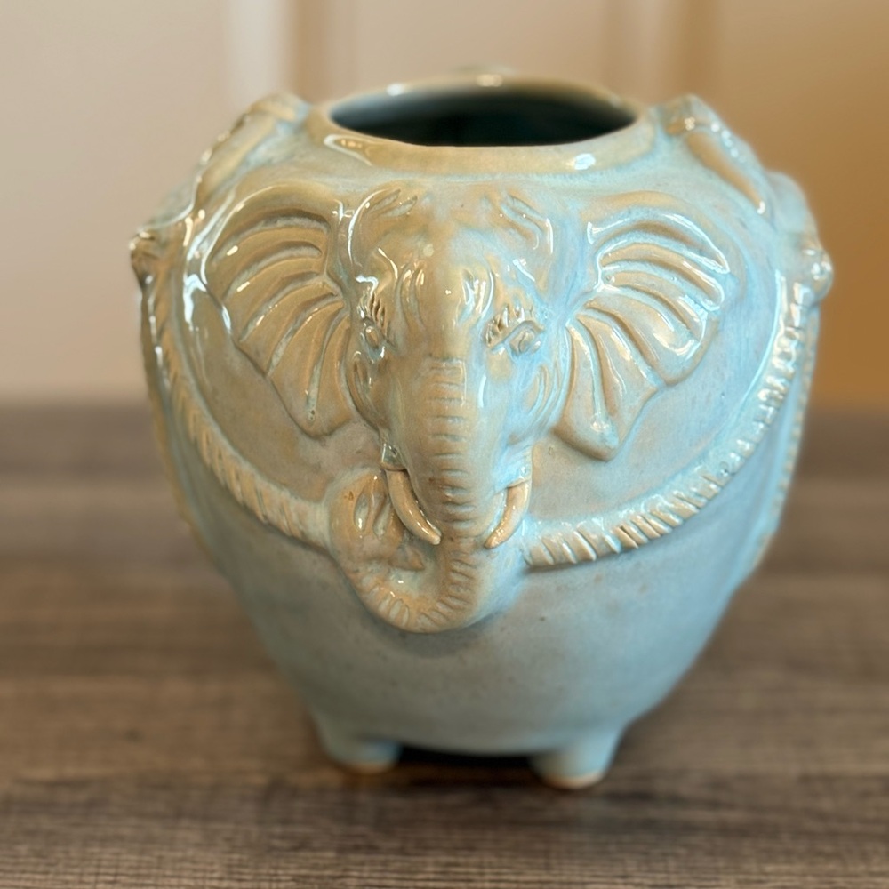 Elephant Motif Ceramic Vase